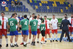 powitanie dużyn podczas supermeczu