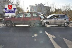 uszkodzone samochody