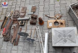 odzyskane przedmioty metalowe