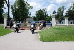 policjanci przygotowują się do wyzwania