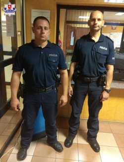 sierżant sztabowy Krzysztof Iwan oraz sierżant sztabowy Mariusz Wójcik