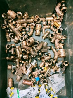 mosiężne elementy hydrauliczne