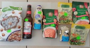 opakowania z produktami spożywczymi