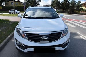 uszkodzony samochód