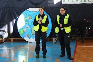 policjantki podczas spotkania