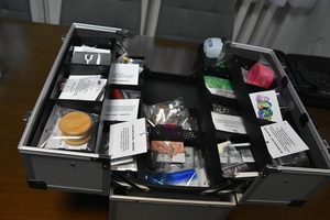 narkotykowa walizka edukacyjna