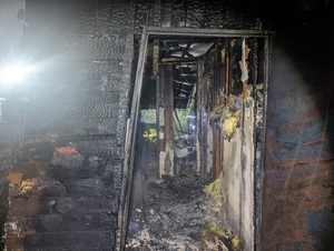 fragment spalonego domu