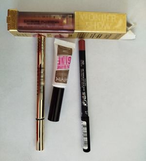 zabezpieczone skradzione kosmetyki