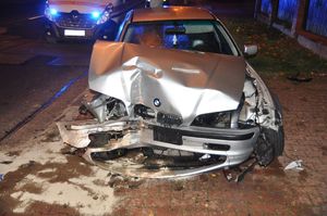 uszkodzony samochód