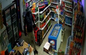 publikowany wizerunek sprawcy sklepowego rozboju