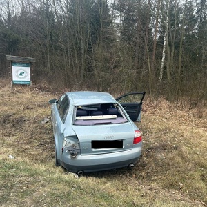 uszkodzony samochód