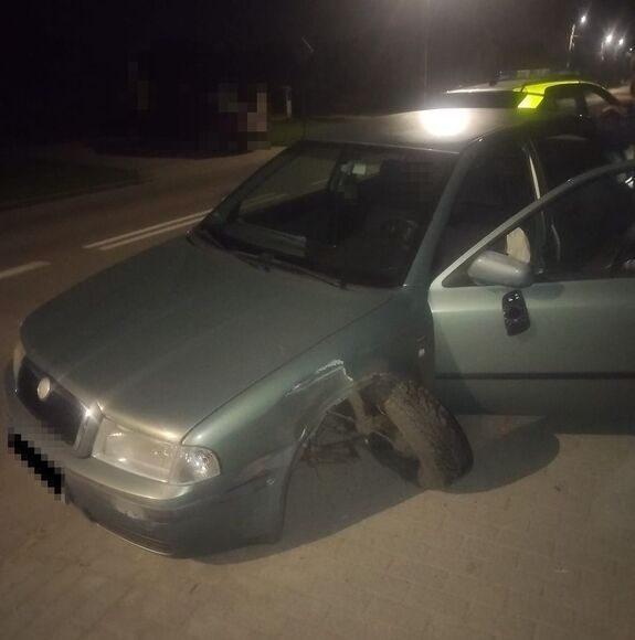 uszkodzony samochód