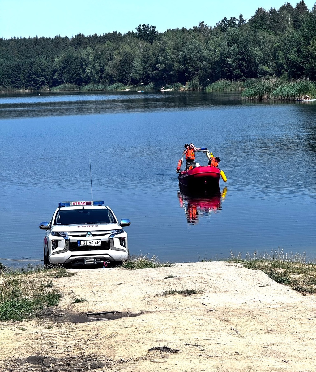 47-latek utonął w żwirowni. Wznowiono dziś poszukiwania 30-latka, który wczoraj zniknął pod wodą