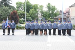 Pododdział awansowanych i odznaczonych policjantów