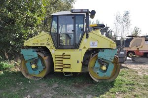 walec na jednej z posesji